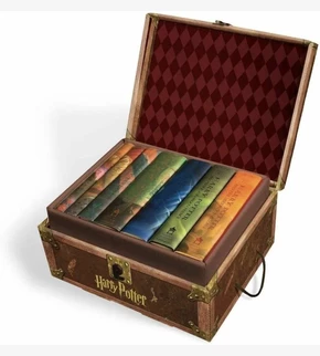 Сборник Гарри Поттер в ограниченном издании: 7 книг в твердом переплете в сундуке